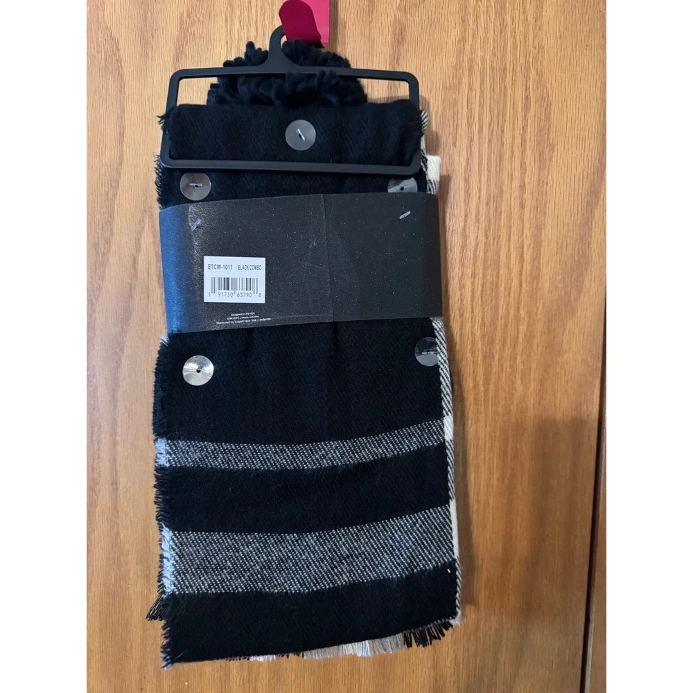 Ellen Tracy Hat and Scarf Set Black Combo Pom Beanie Striped Scarf ETCW-1011 NWT